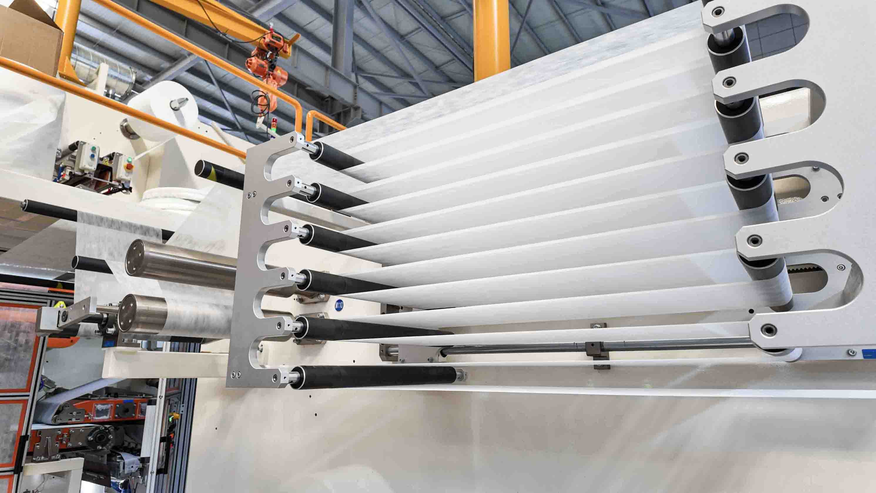Nâng cấp in ấn chỉ báo độ ẩm trực tuyến: Xu hướng mới trong sản xuất sản phẩm vệ sinh tích hợp